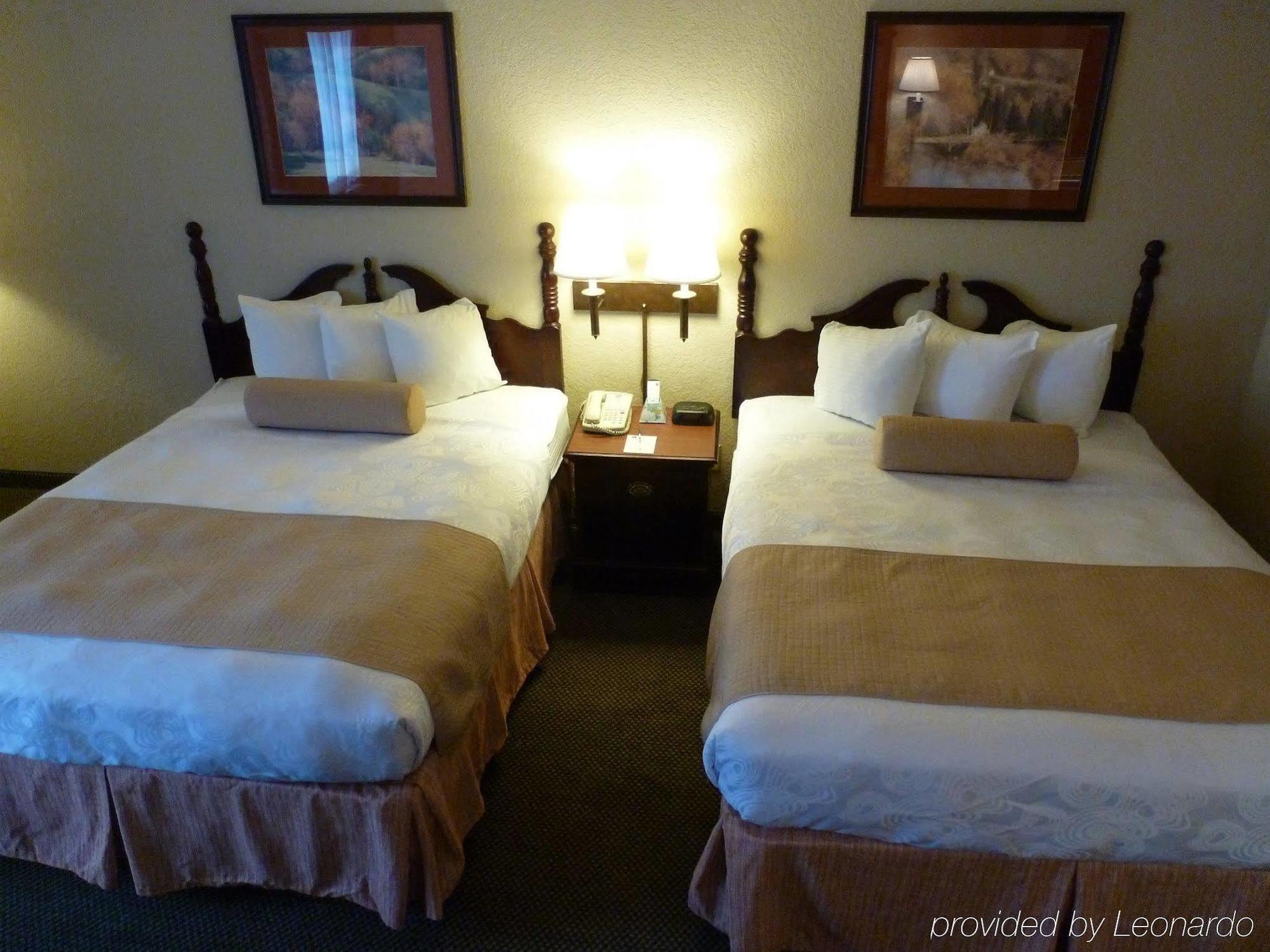 Warrenton Holiday Inn Express & Suites Evansville North By Ihg חדר תמונה